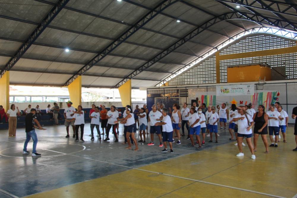 Colônia de Férias em Cabedelo promove Baile de Verão para os Idosos dos Serviços de Convivência e Fortalecimento de Vínculos (SCFV)