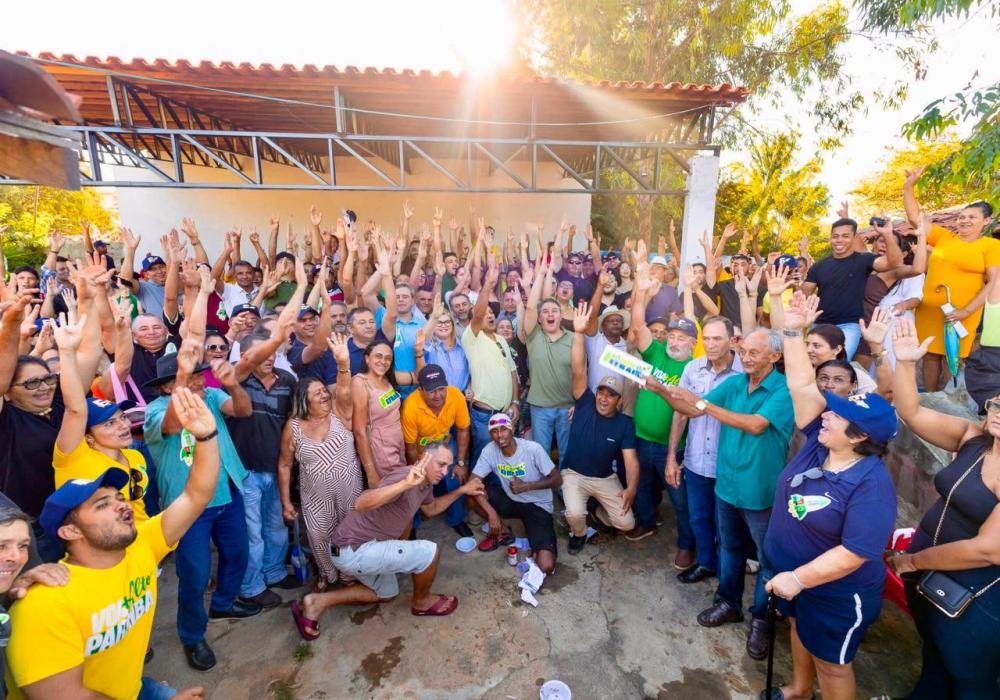 Efraim, George Morais e Cilinha recebem apoio de prefeito e lideranças de São José de Caiana