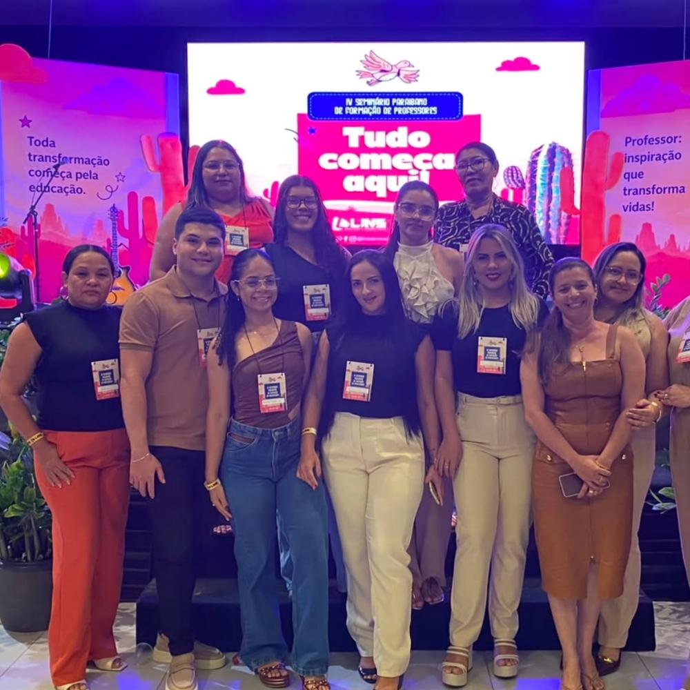Equipe da Educação de Bonito de Santa Fé participa do IV Seminário Paraibano de Formação de Professores