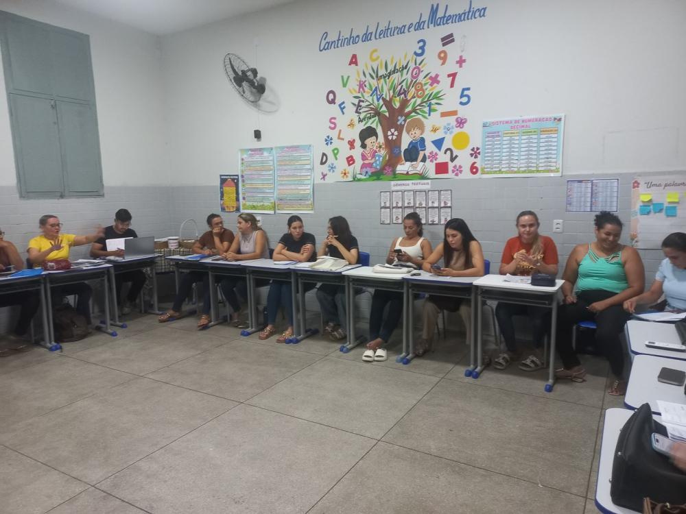 Secretaria de Educação de São João do Rio do Peixe promove encontro de planejamento para professores da EJA