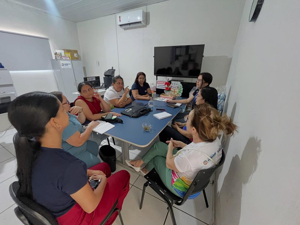Frei Martinho reúne secretarias para fortalecer acompanhamento das famílias beneficiárias do Bolsa Família