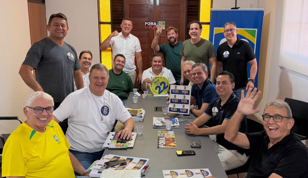 Efraim Filho reúne lideranças do PL e organiza mobilização em mais de 40 cidades da Paraíba na reta final da campanha de Flávio Bolsonaro