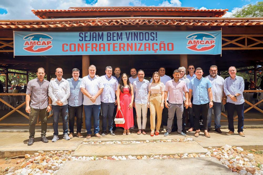 Prefeito de Boa Vista participa da eleição para mesa diretora da Associação dos Municípios e Agreste Paraibano (Amcap)