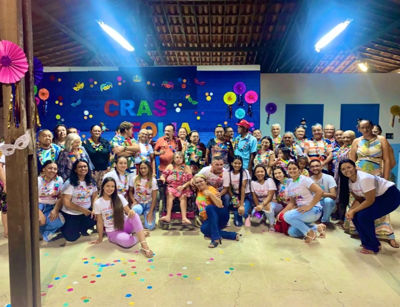 CRAS de Diamante promove baile de Carnaval para idosos e deficientes 