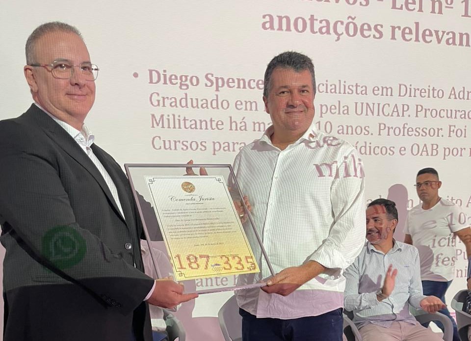 George Coelho é homenageado durante abertura de curso realizado pela Famup e Amcap em Sumé