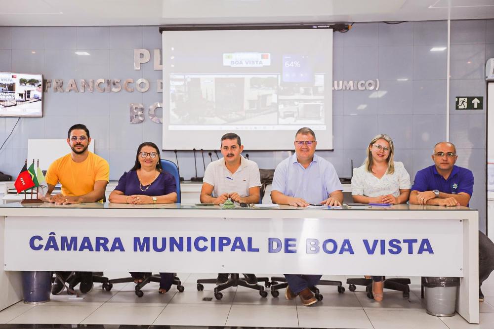 Prefeito de Boa Vista participa de prestação de contas da Secretaria Municipal de Saúde