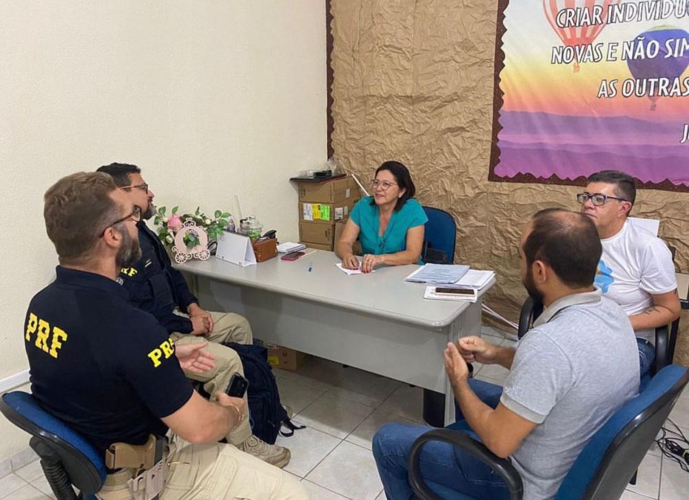 EDUCAR PRF: projeto pedagógico de educação para o trânsito de Barra de Santa Rosa