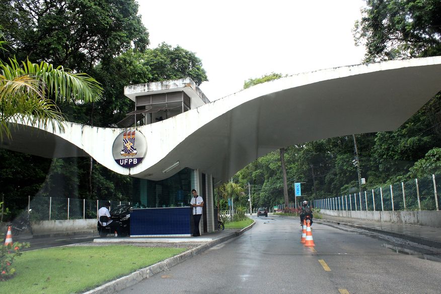 Universidade Federal da Paraíba irá realizar três concursos este ano, revela reitor