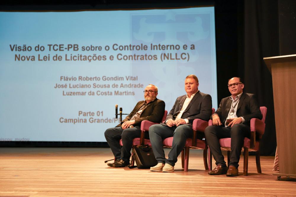 Campina Grande é a terceira cidade a receber curso sobre Controle Interno e Licitações organizado pela Famup e TCE-PB