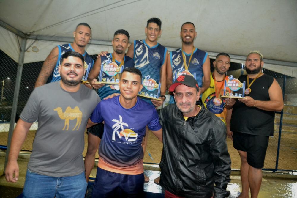 Jogos de Verão: Etapa de Futevôlei é sucesso mesmo com chuvas