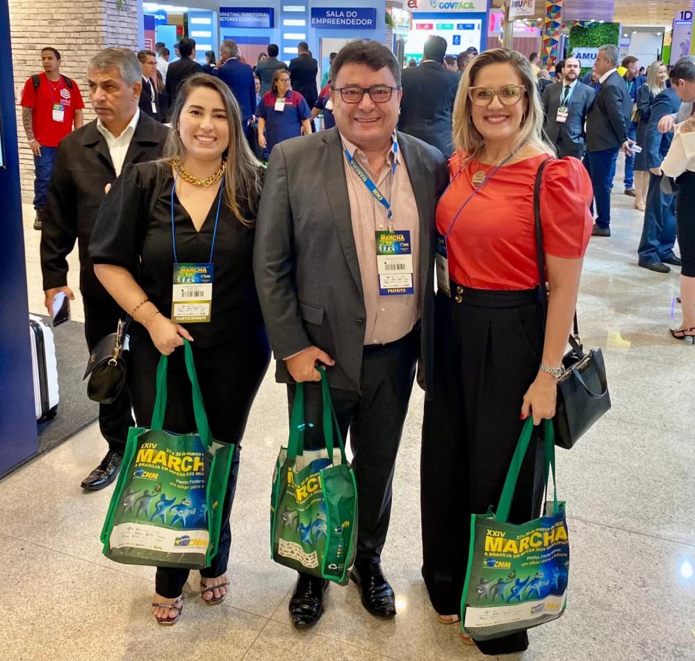 Prefeito Geraldo Moura discute pacto federativo e reforma tributária e busca recursos para Soledade durante Marcha dos Municípios