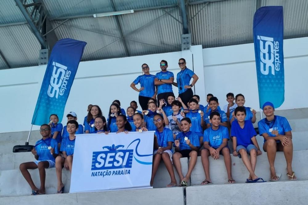 Equipe Mirim e Petiz do SESI PB é destaque em campeonato paraibano de Natação
