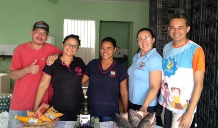 Prefeitura de São José do Bonfim distribui 