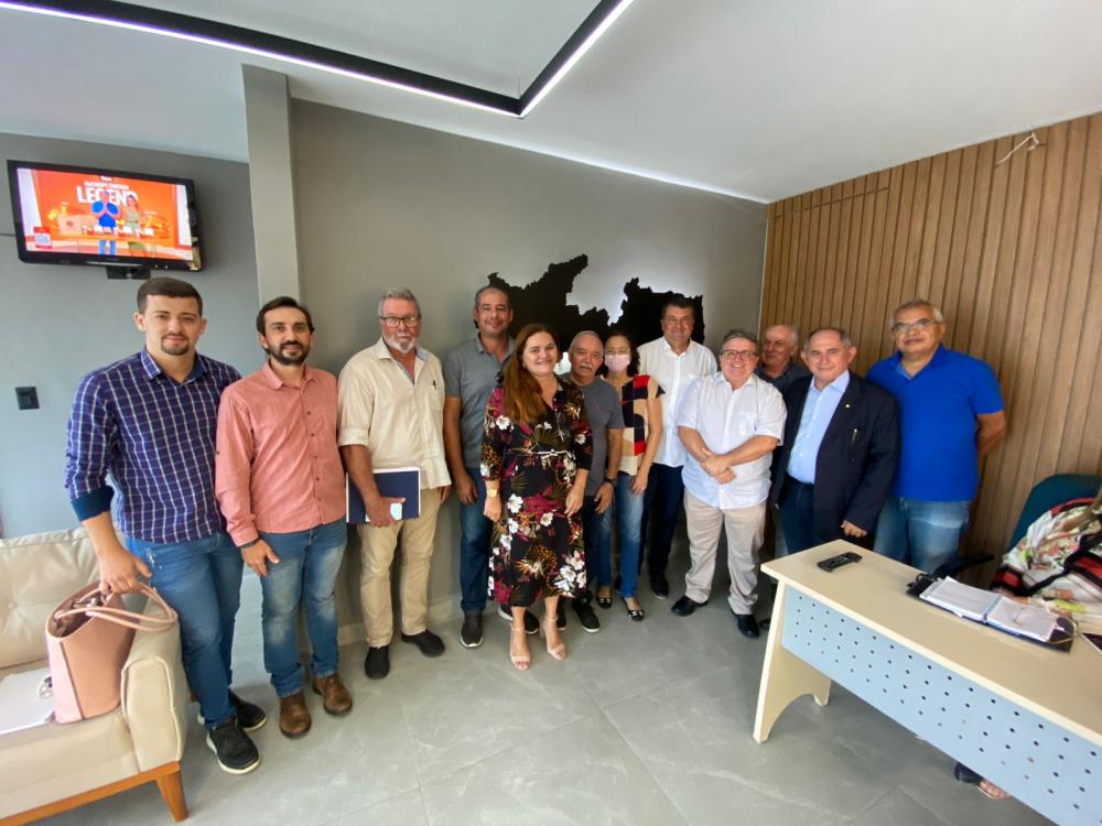 Famup, Governo, MPPB e CRMV-PB firmam parceria para realização de campanha contra aftosa e para exames em equinos