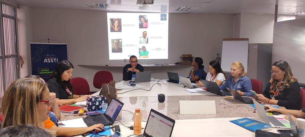 SESI realiza treinamento sobre metodologia ASSTI com departamento regional do Maranhão