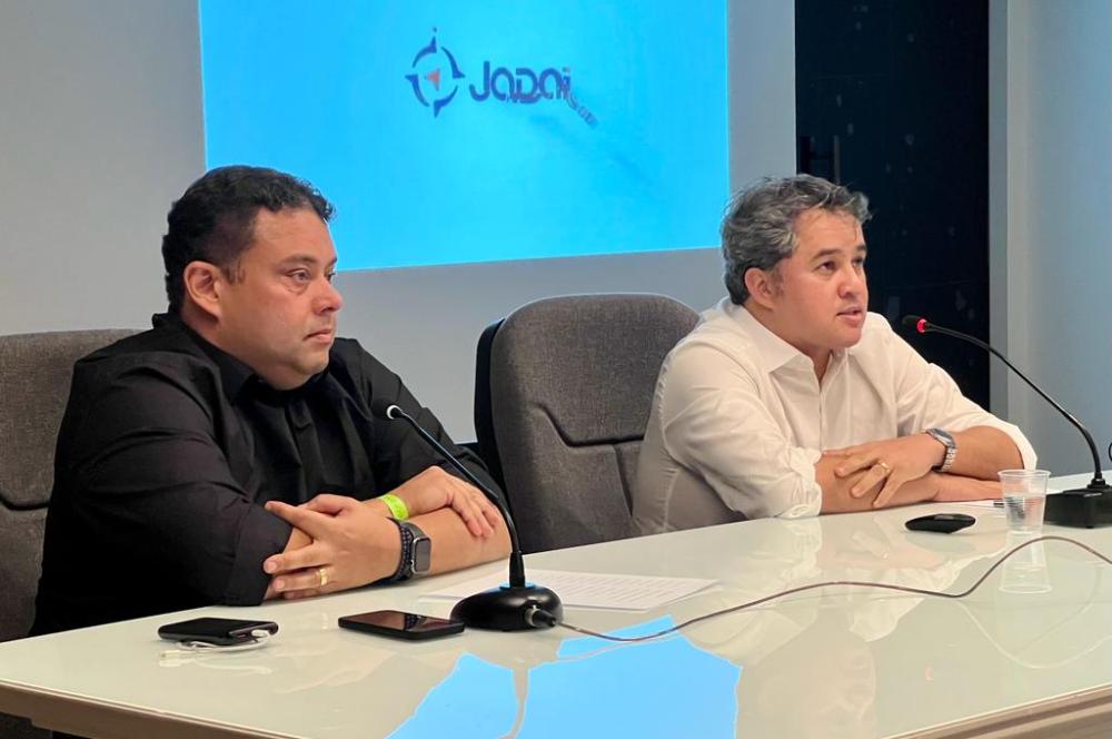 Efraim se compromete com setor de turismo durante sabatina: 