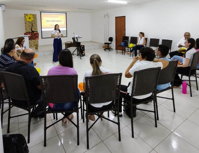 Prefeitura de Quixaba debate ações de combate à violência sexual contra crianças e adolescentes com rede intersetorial