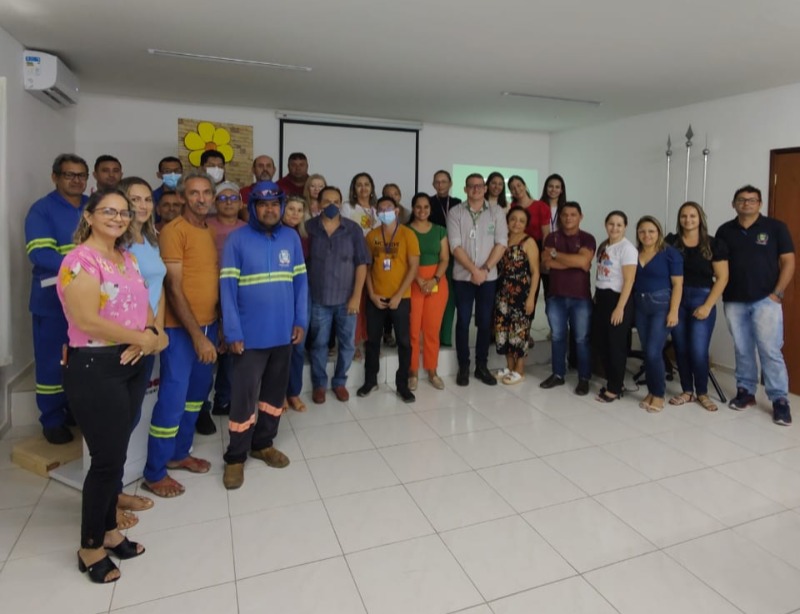 Prefeitura de Quixaba realiza palestra sobre Segurança do Trabalho para servidores