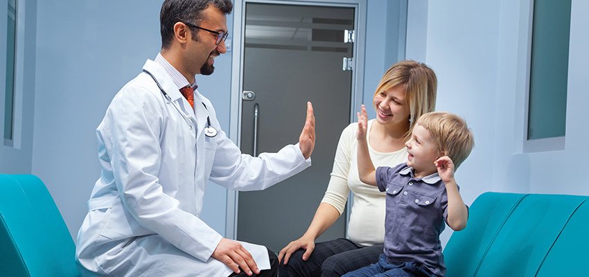 Lei garante a pai e mãe direito de acompanhar crianças em hospitais da PB