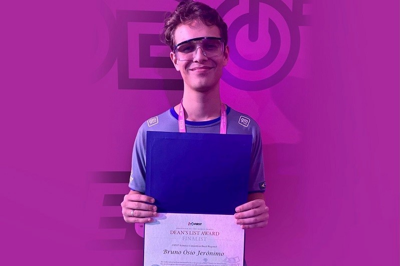 Como ser um Dean’s List? Prêmio reconhece estudantes que se destacam na FTC e FRC