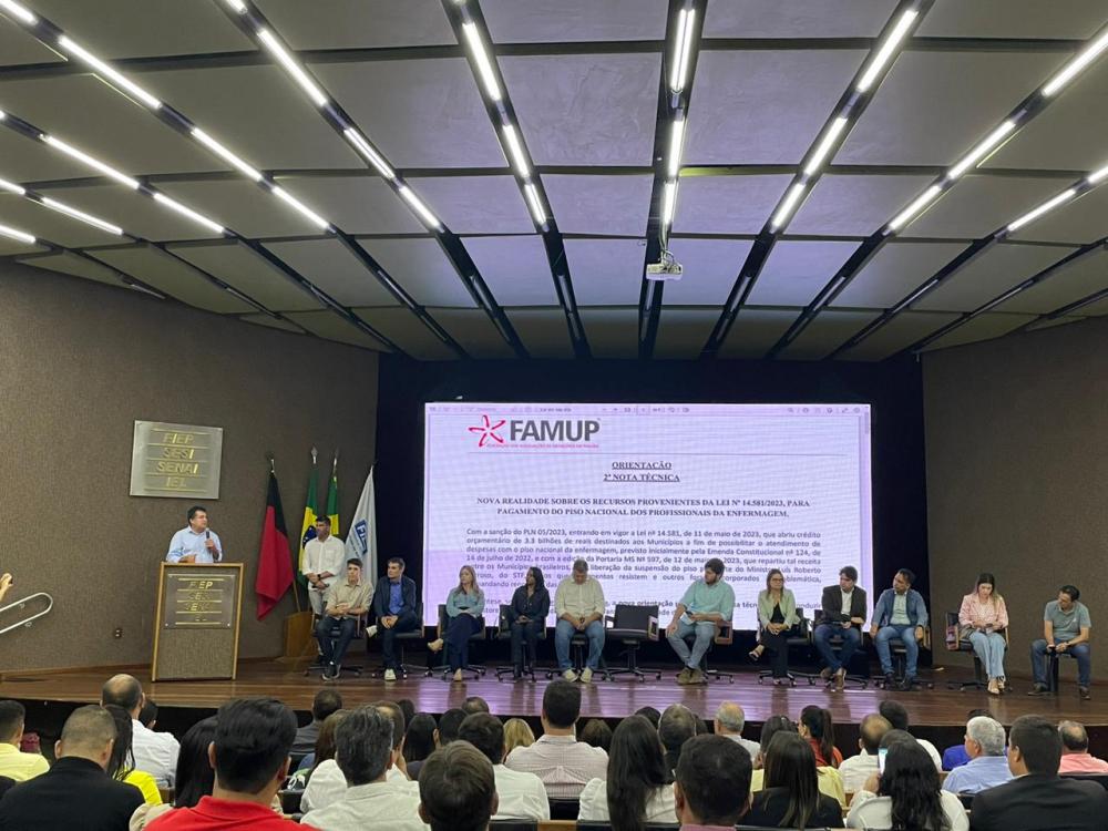 Prefeitos e prefeitas paraibanos vão a Brasília buscar solução para pagamento do piso da enfermagem