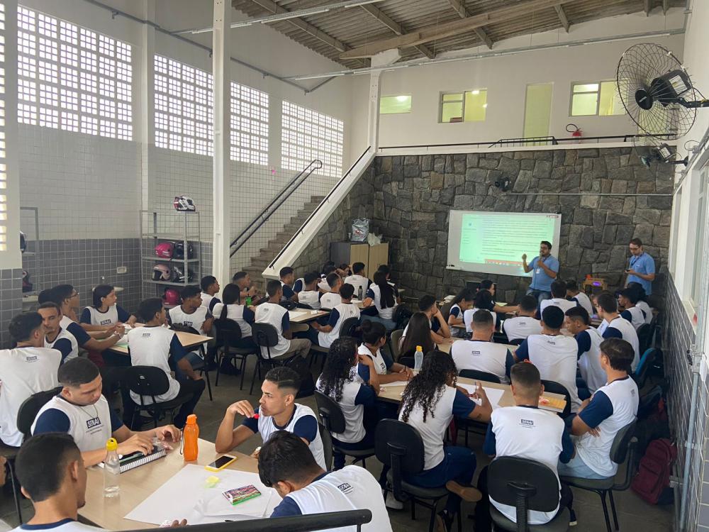 Alunos do SENAI participam de competição onde apresentarão soluções para demandas de uma das maiores indústrias avícolas do Nordeste