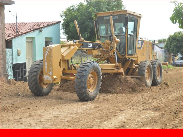 Prefeitura de Bom Jesus inicia pavimentação da segunda etapa da Rua Fernando Bandeira de Melo
