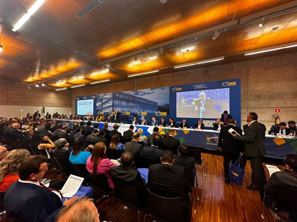 Prefeitos e prefeitas defendem aprovação de PEC como forma de garantir pagamento do piso da enfermagem