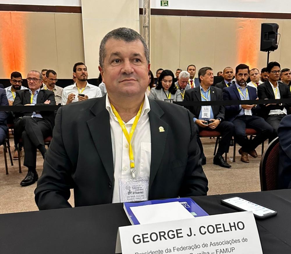 Famup participa de evento que discute futuro das médias e grandes cidades