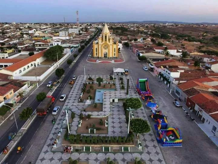 Prefeitura de Barra de Santa Rosa - PB prorroga inscrições do Concurso Público com 185 vagas