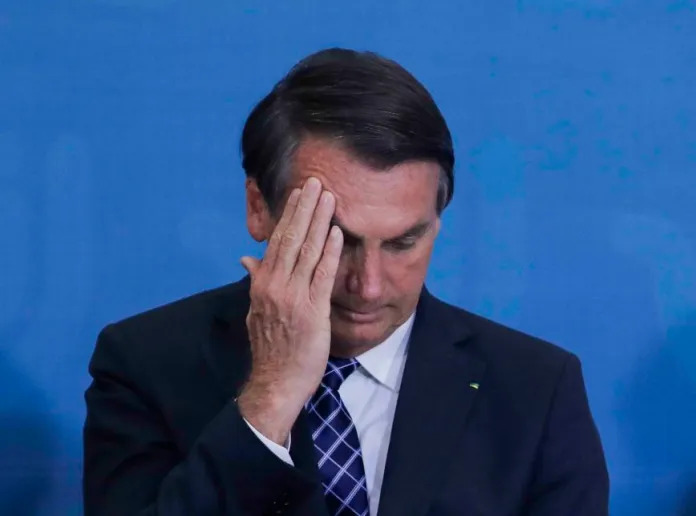 TSE retoma julgamento que pode levar à inelegibilidade de Bolsonaro