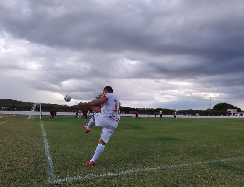 Com goleada do atual campeão, Quixaba abre 12ª edição da Copa União