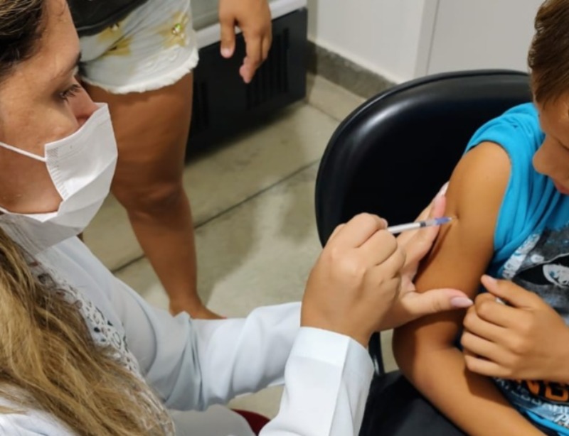 Prefeitura de Quixaba promove 4ª Campanha de Multivacinação e Vacinação da Covid-19 no neste sábado (22)