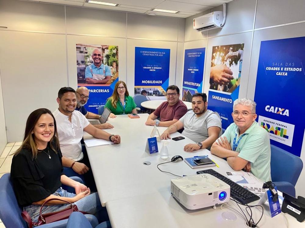 Prefeito de Soledade participa de reunião em João Pessoa em busca de aprovação de projetos para o município