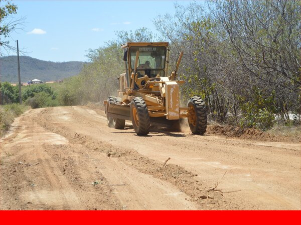 Em Bom Jesus, recuperação das estradas vicinais avançam e secretário aponta momento de colheita