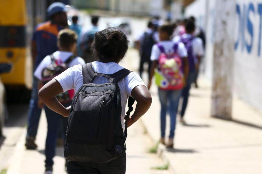 Lei que cria Escola em Tempo Integral é sancionada pelo Governo Federal