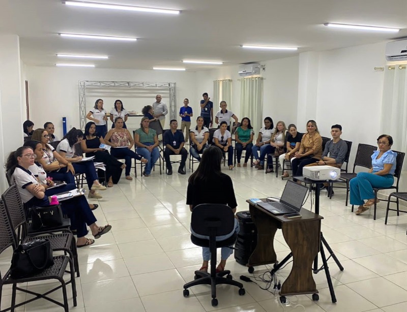 Rede Intersetorial de Quixaba realiza encontro para discussão sobre a importância da imunização no município