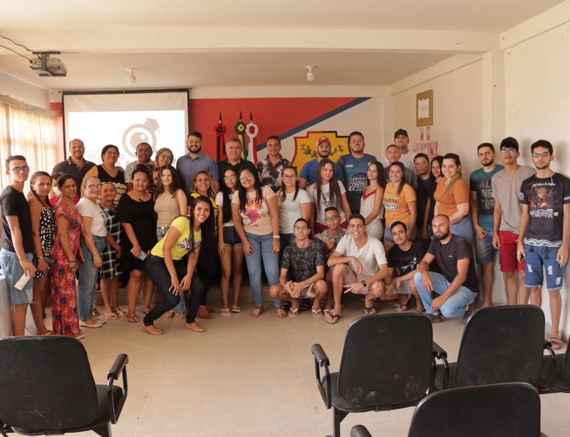 Em Diamante, “Programa De Olho No Futuro” visa incentivos financeiros aos estudantes universitários do município