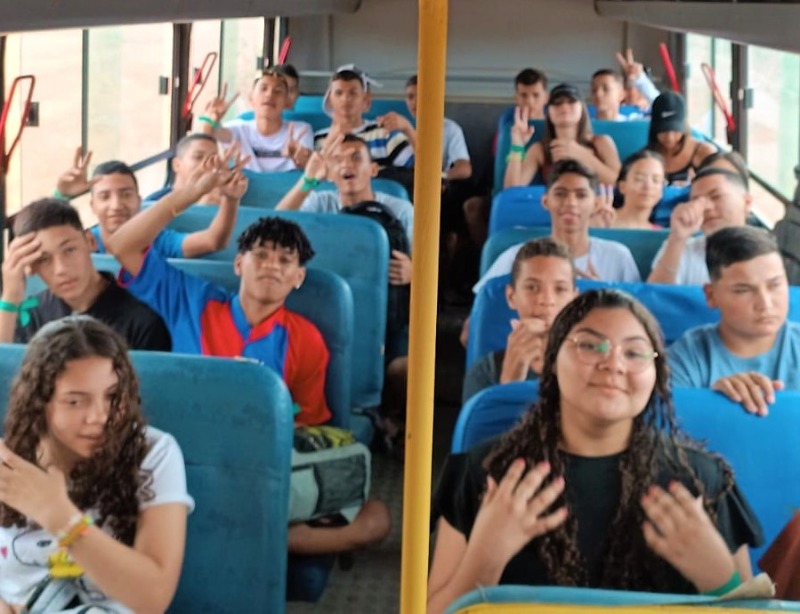 Prefeitura de Quixaba realiza manhã de lazer com alunos da Escola Cícero Sulpino