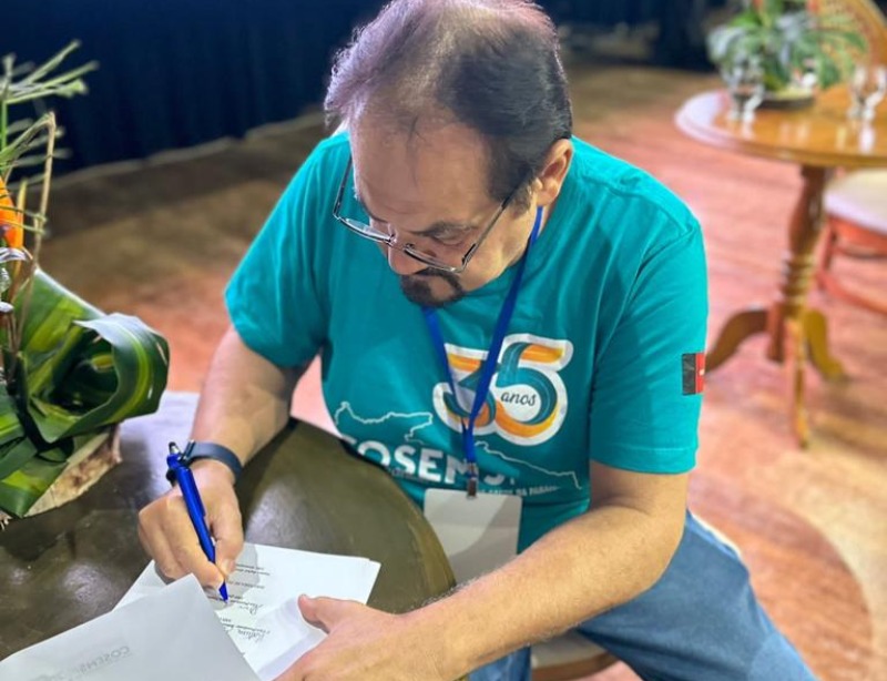 Secretário de Quixaba é eleito Vice-Presidente do COSEMS em IV Congresso de Secretarias Municipais de Saúde da Paraíba