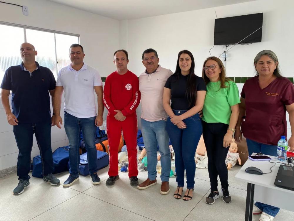 Prefeitura de Barra de Santa Rosa oferece curso de urgência e emergência a profissionais de saúde do município.