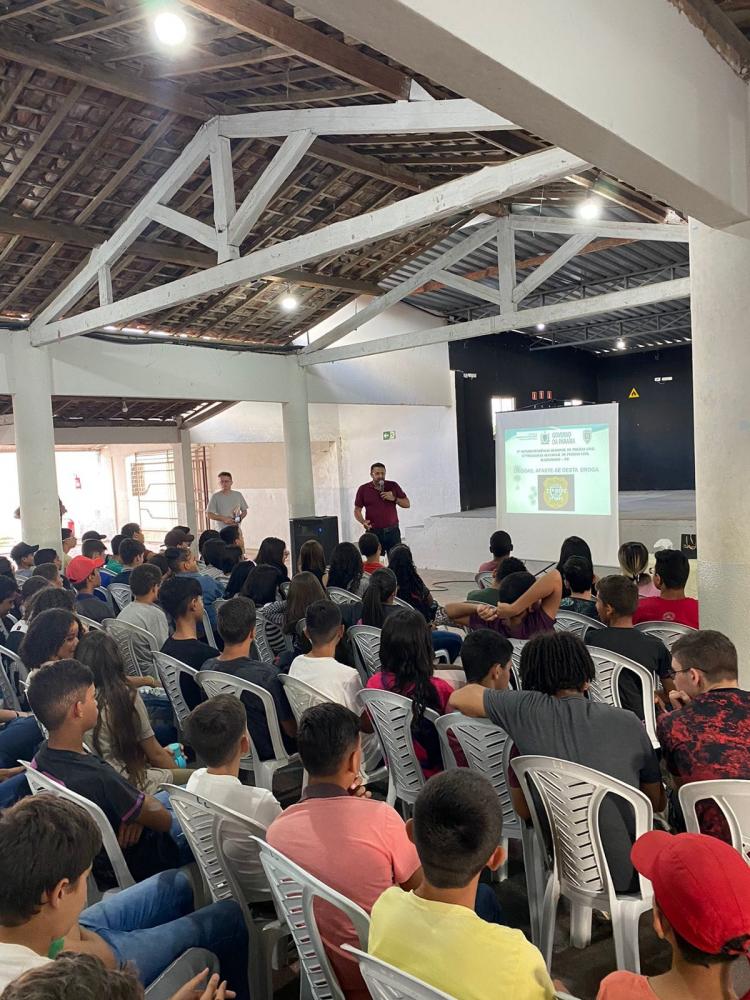 Em Soledade, Escola Municipal Prof. Luiz Gonzaga Burity realizou palestra sobre prevenção contra às drogas para turmas do 8° e 9° ano 