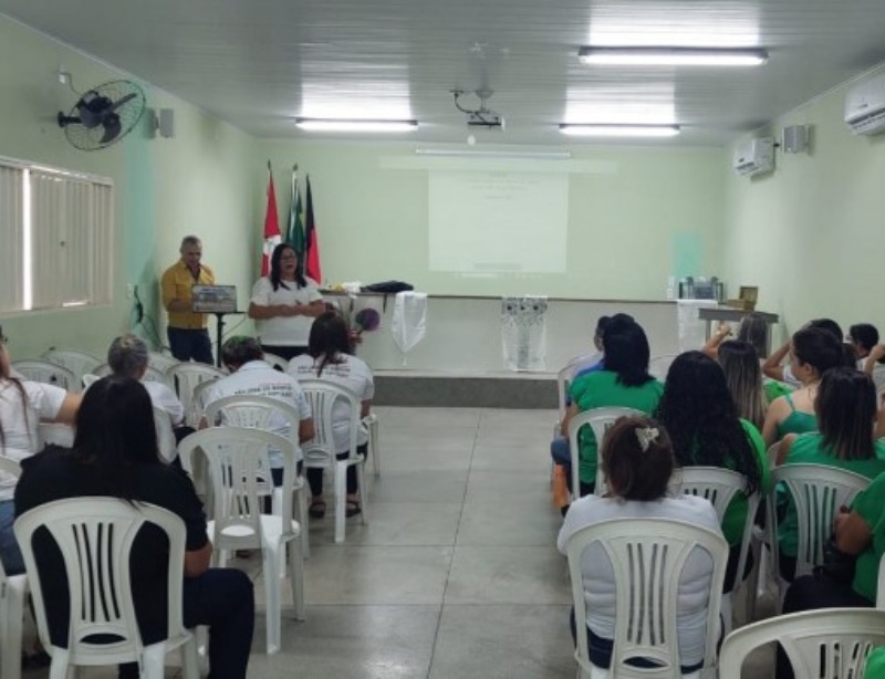 Em São José do Bonfim, novos cuidadores educacionais passam por curso de formação