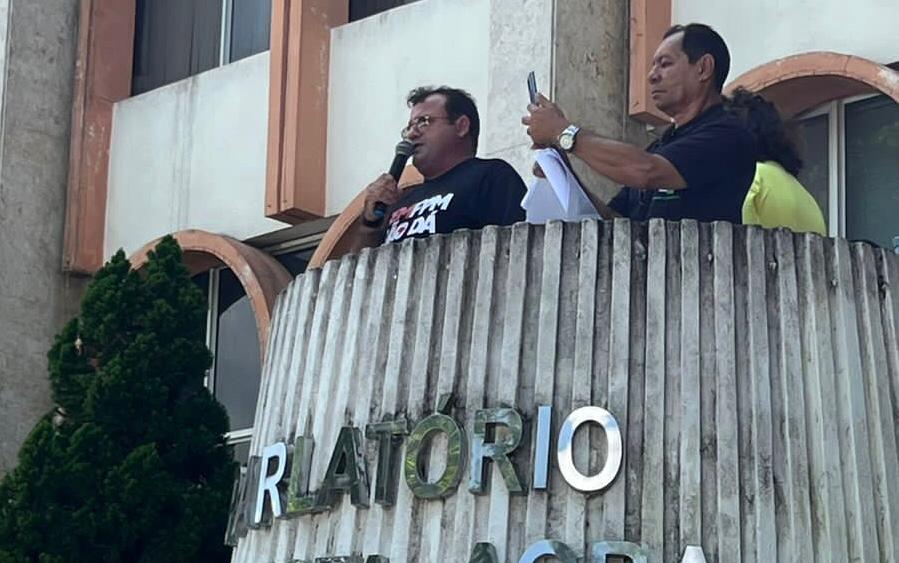 Prefeito de Riacho dos Cavalos participa de mobilização contra quedas do FPM em João Pessoa