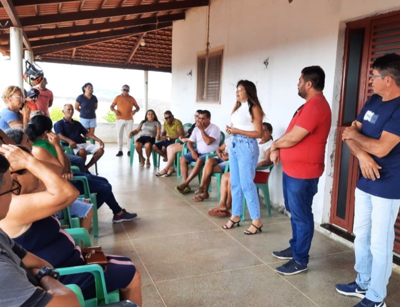 Com parceiros, Prefeitura de Quixaba realiza Jornada Paraíba Produtiva com agricultores que fazem exposição de produções