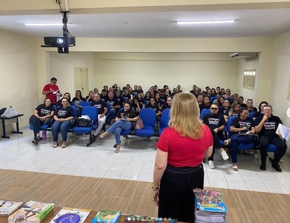 Secretaria de Assistência social de Barra de Santa Rosa realiza capacitação com equipes sobre trabalho infantil