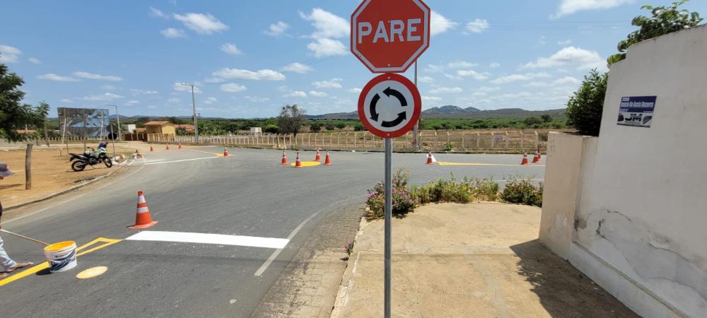 Mais Segurança: Prefeitura de Monteiro implanta rotatória na saída pro Sítio Tingui