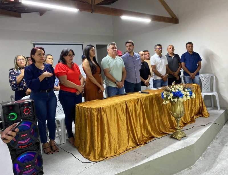 Prefeito de Diamante inaugura reforma da Escola Mestre Mandu