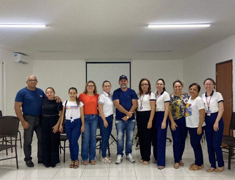 Em Quixaba, Rede intersetorial se reúne com representantes de políticas públicas e da sociedade civil