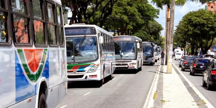 Dias de Enem terão ônibus extras em João Pessoa; veja o que muda